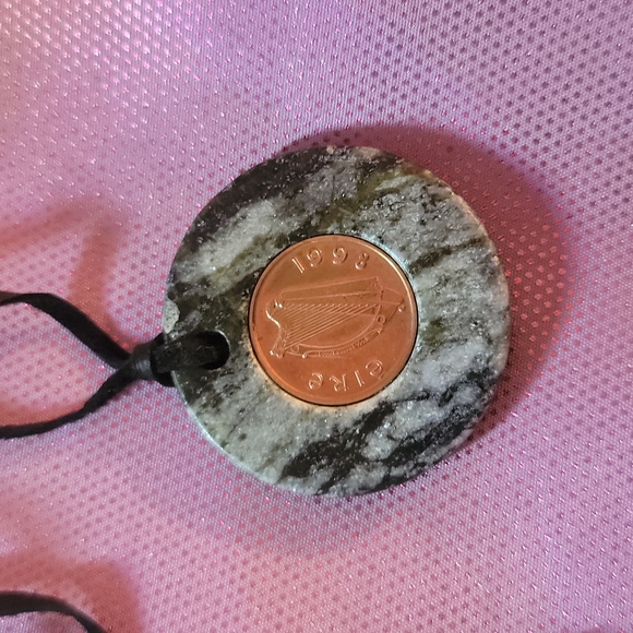 Necklace (Ireland) - Picture 3 of 4
